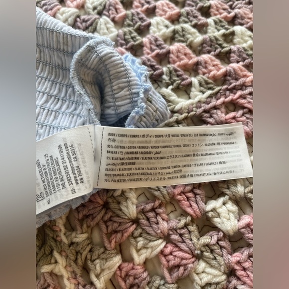 Hollister Shirring Stretchy floral tube top - Picture 4 of 6